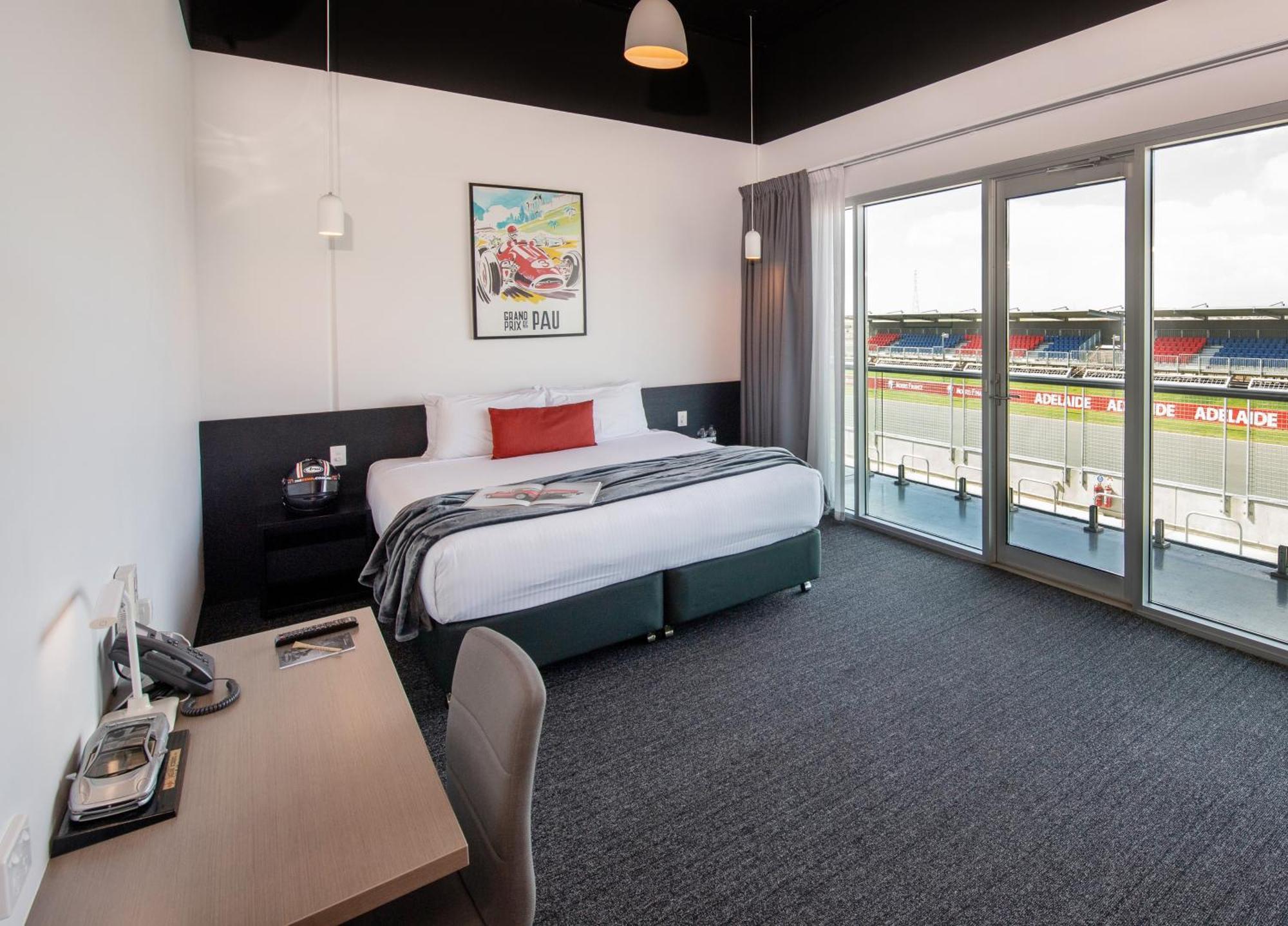 Rydges Pit Lane Hotel Tailem Bend Bilik gambar